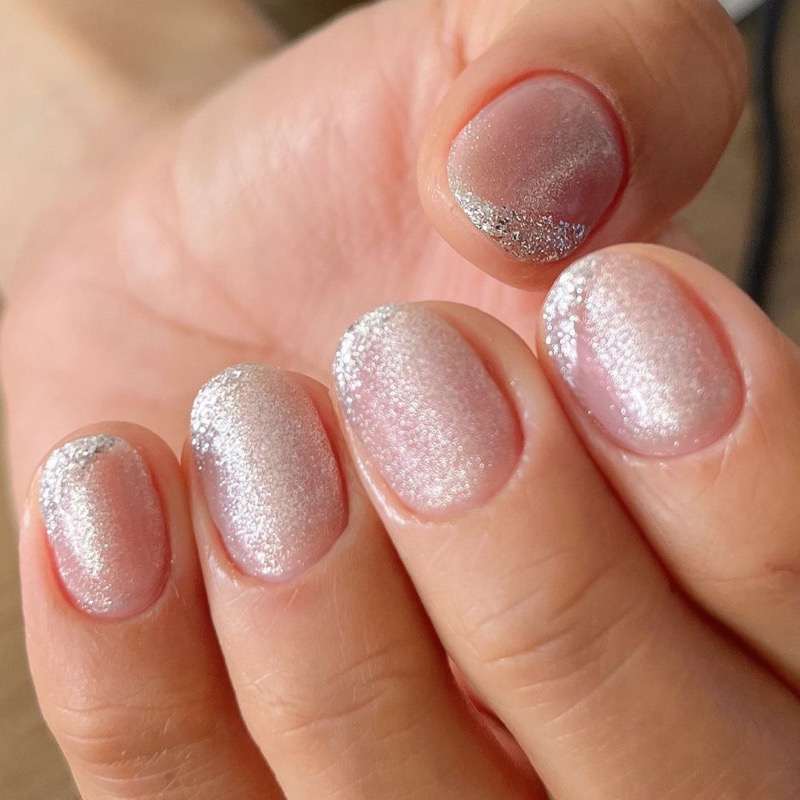 Manicura en uñas naturales - Noemi Parrales Beauty Studio Piura